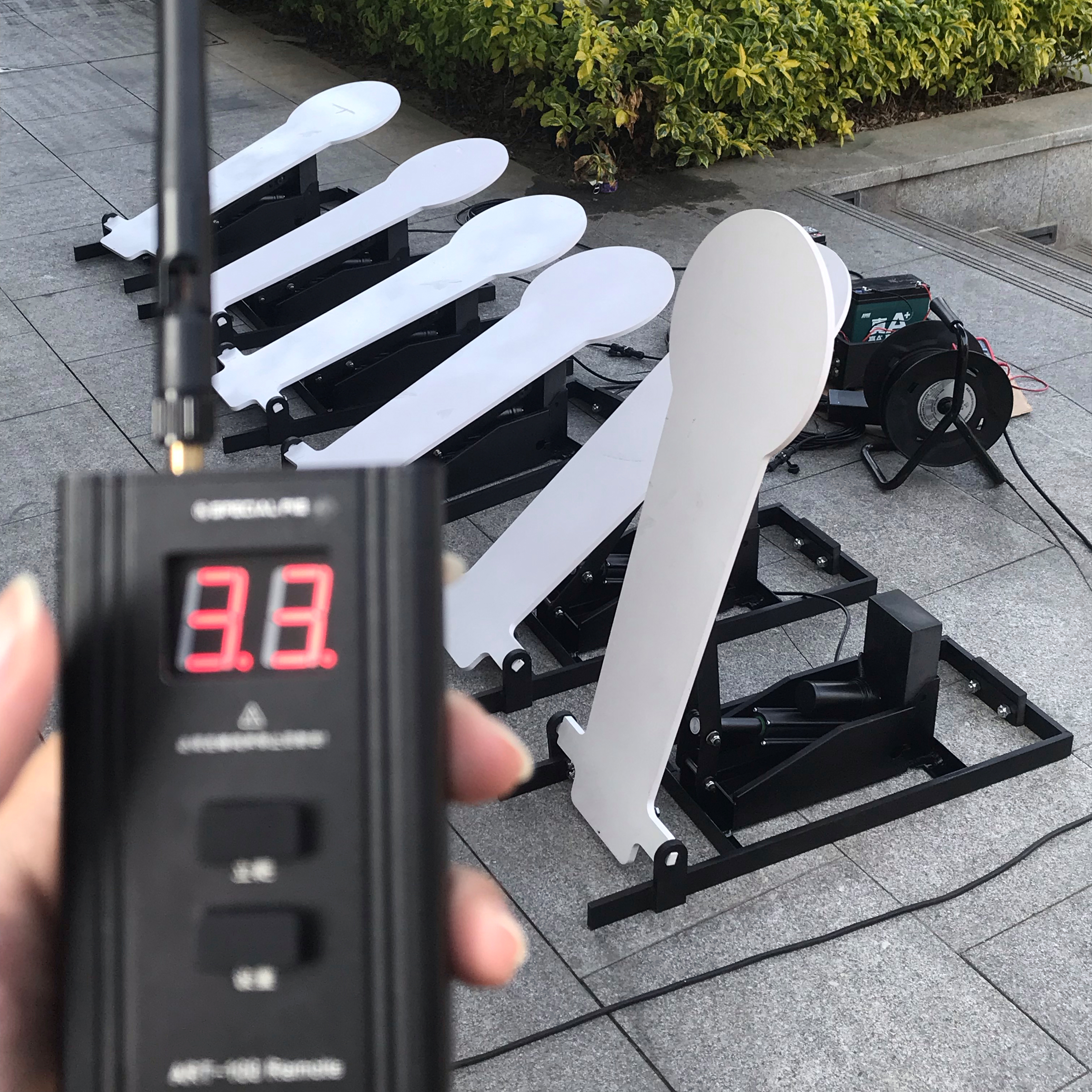 Auto-Reset Steel Target System